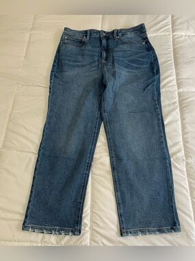 New Ricki’s high rise straight leg crop jean Size 12